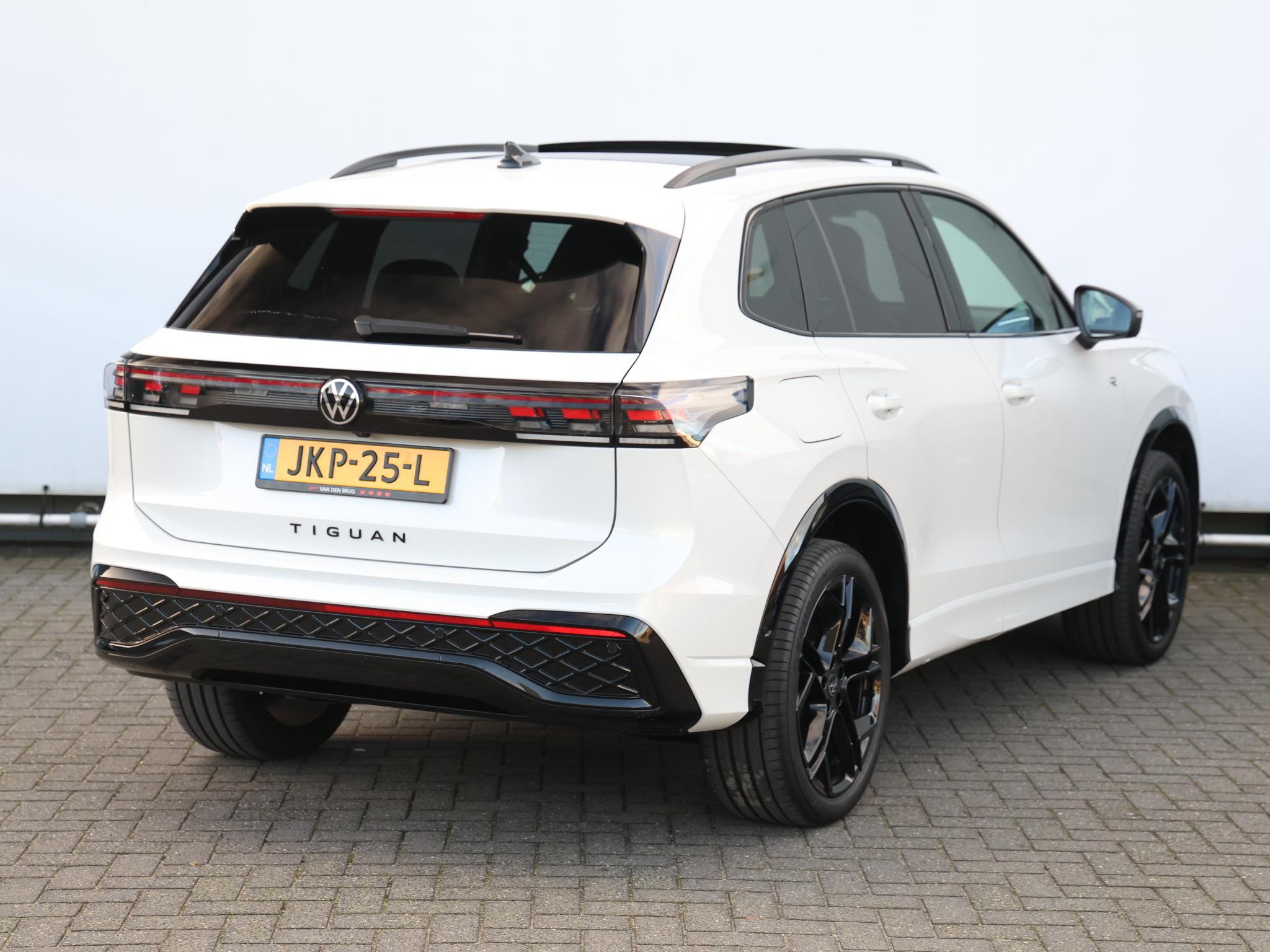 Volkswagen Tiguan 1.5 eHybrid R-Line Edition 272 PK - Afbeelding 5