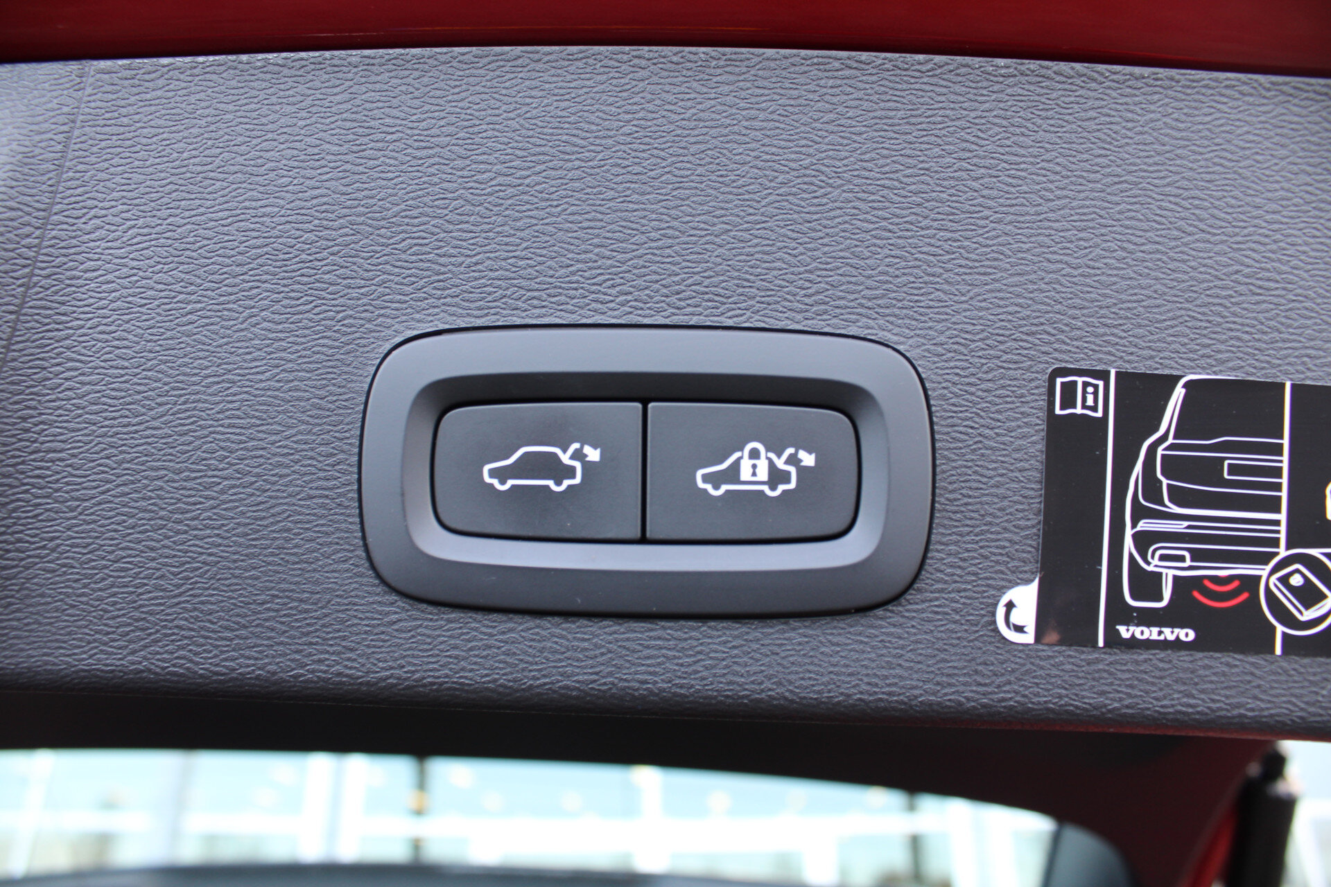 Volvo XC40 Recharge P8 AWD R-Design - Afbeelding 5