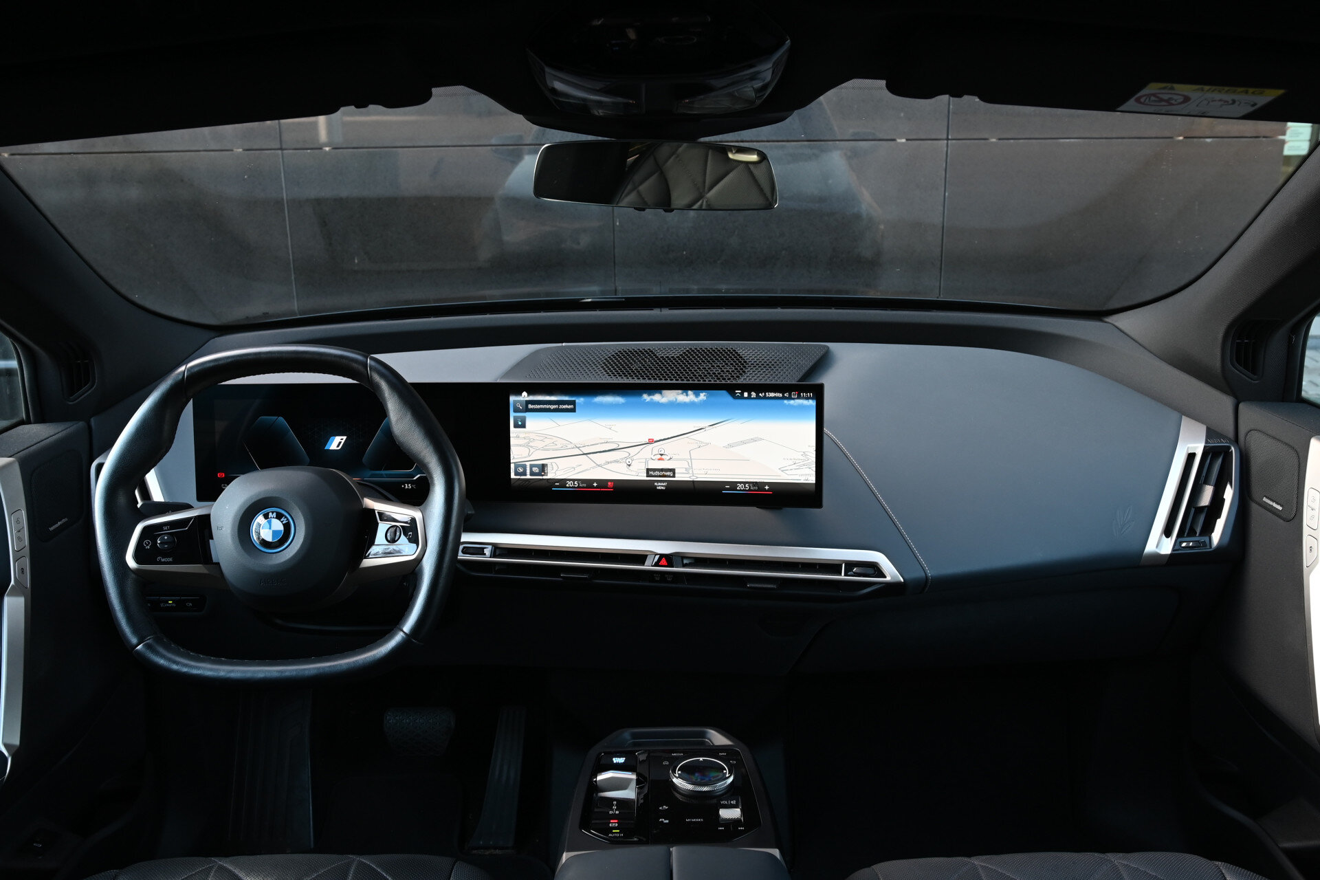 BMW iX xDrive40 High Executive - Afbeelding 3