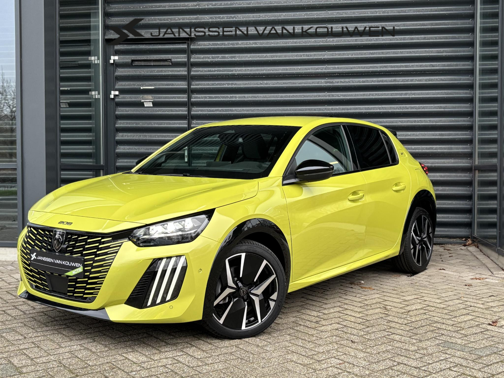 Peugeot 208 1.2 Hybrid 145 e-DCS6 GT