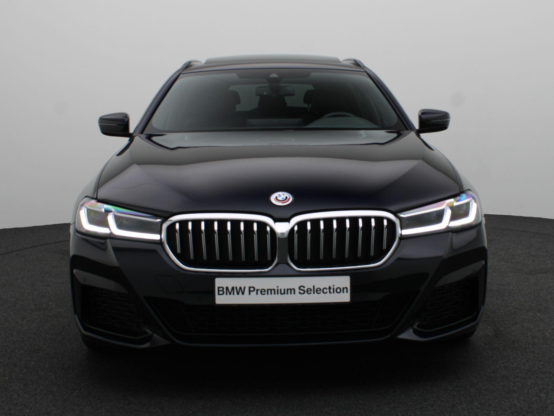 BMW 5 Serie Touring 530e - Afbeelding 3