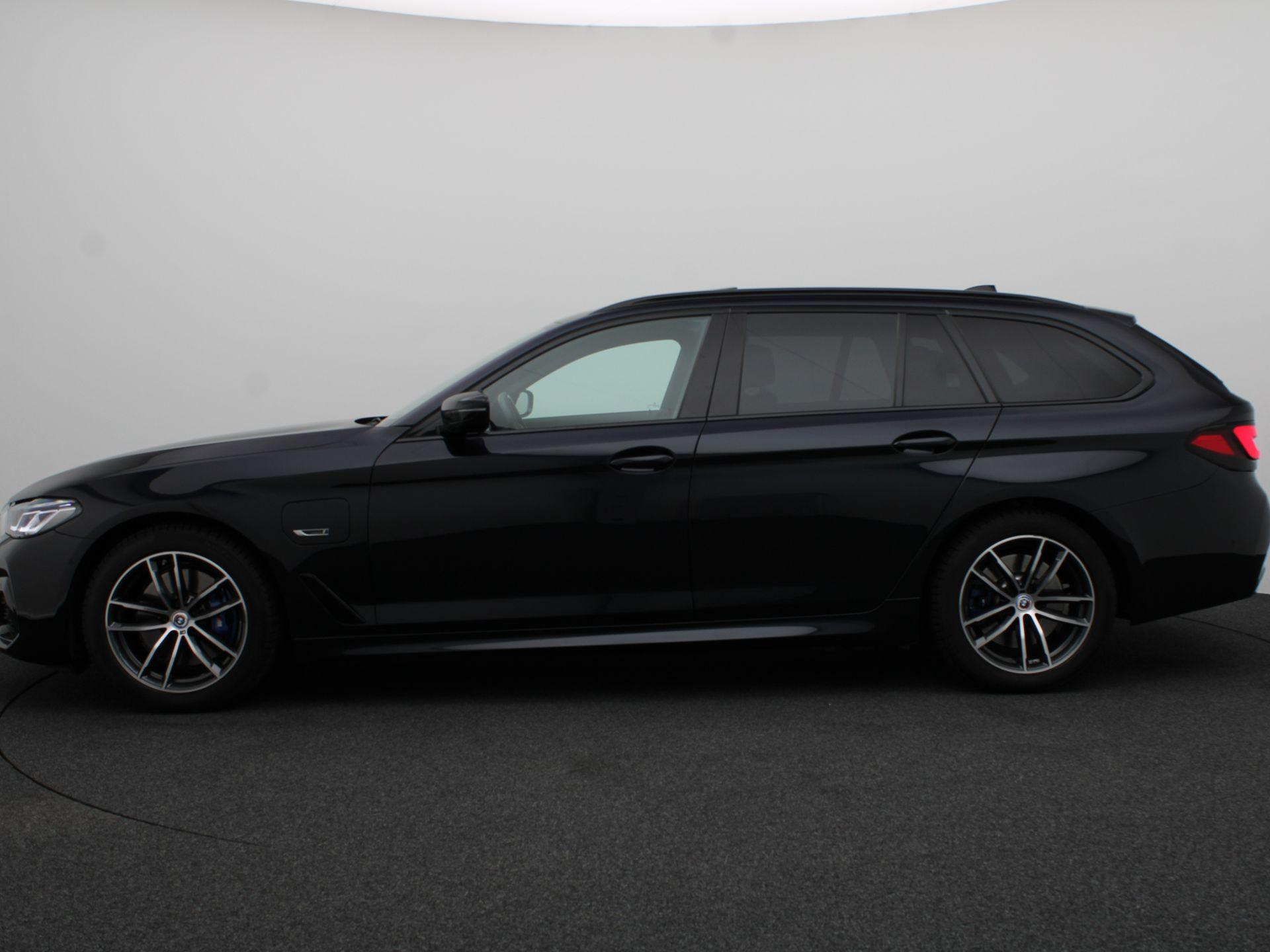 BMW 5 Serie Touring 530e - Afbeelding 4