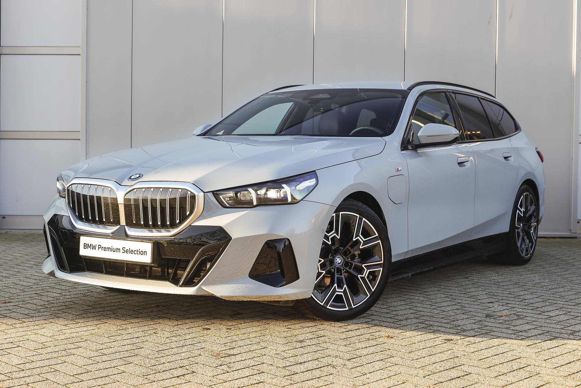 BMW 5 Serie Touring 530e M Sport Automaat