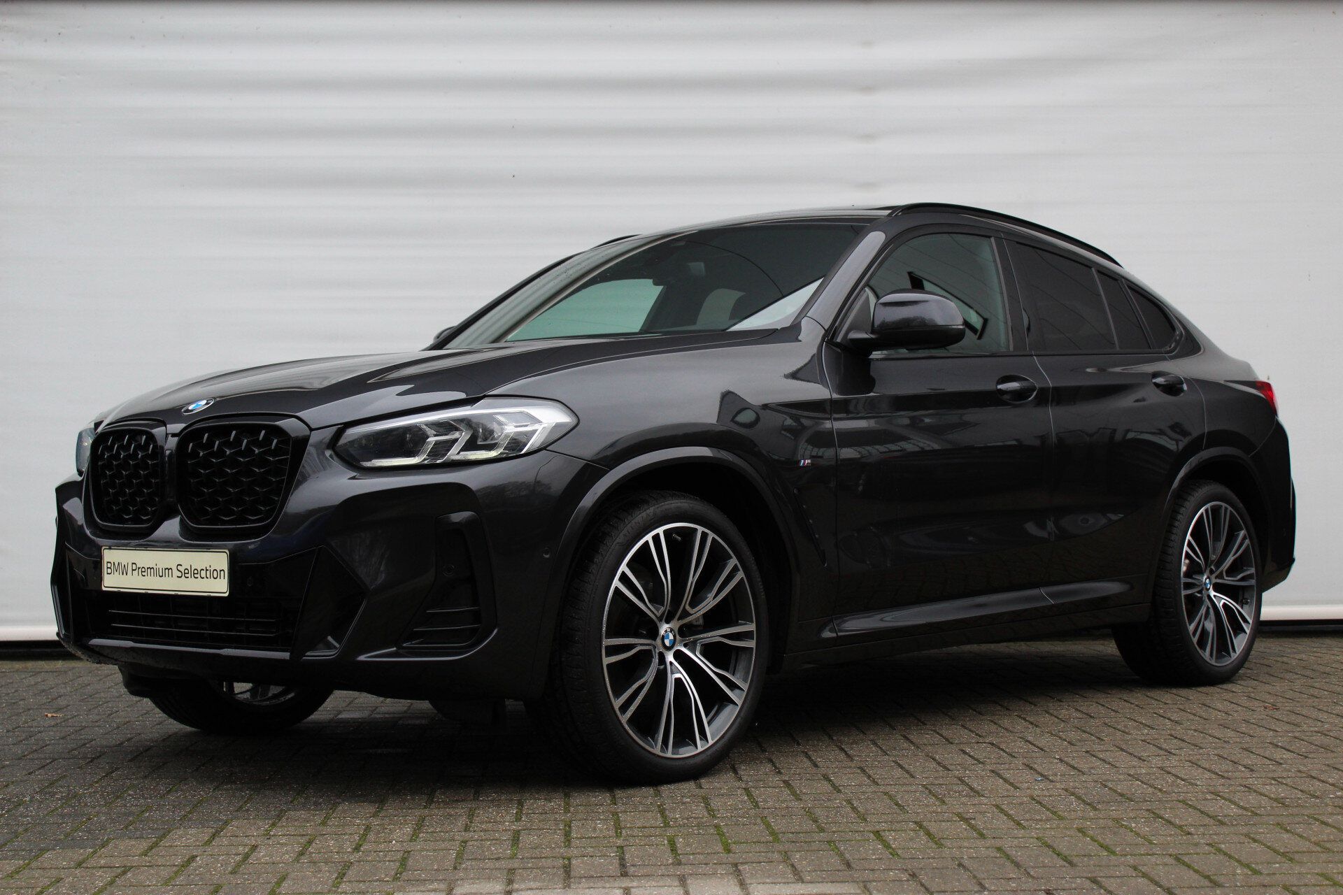BMW X4 xDrive20i M Sport Automaat