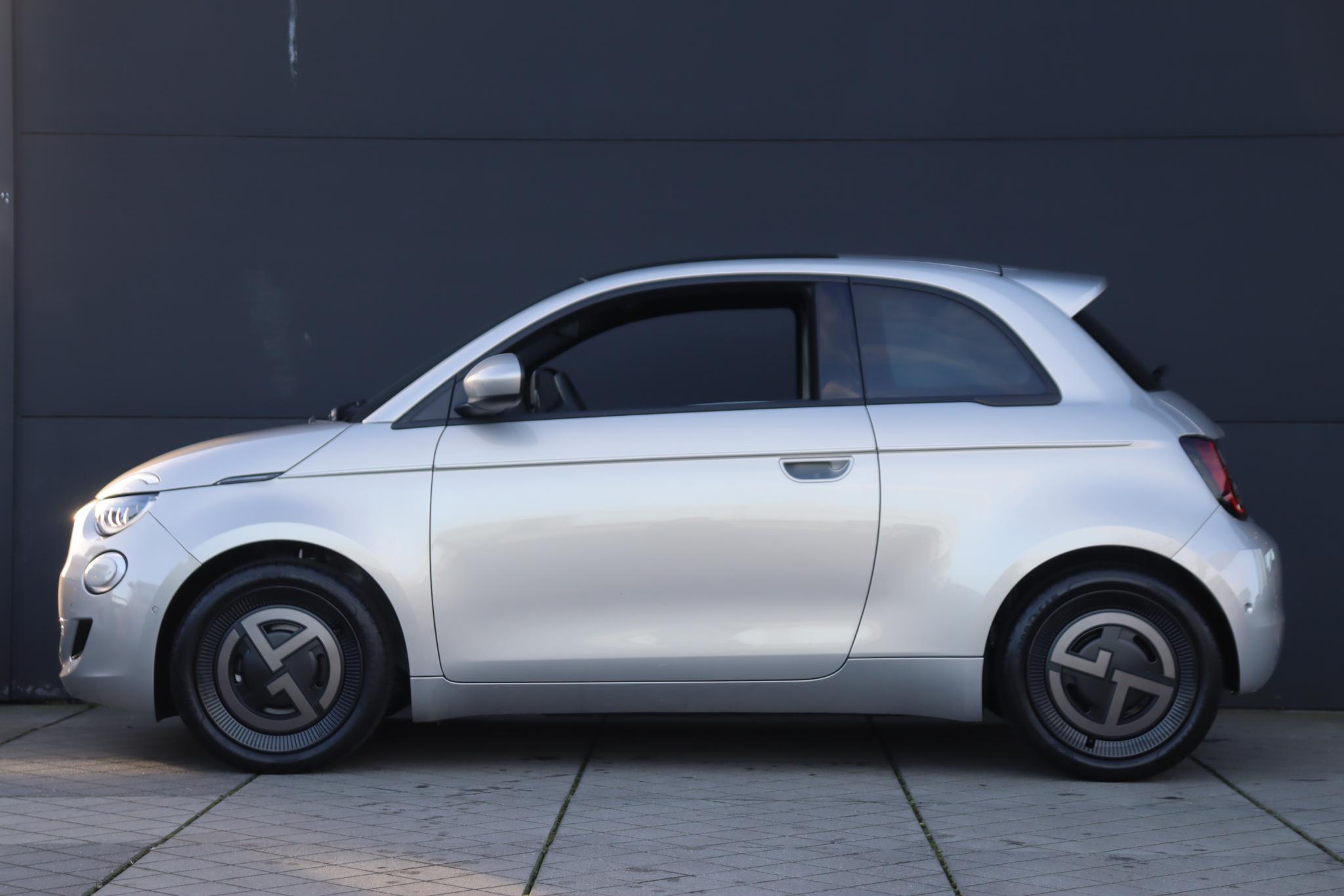 Fiat 500 Giorgio Armani Edition 42 kWh - Afbeelding 2
