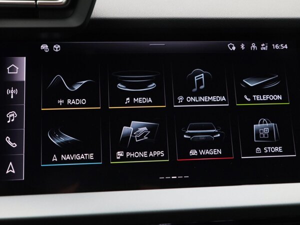 Apple Carplay/Android Auto