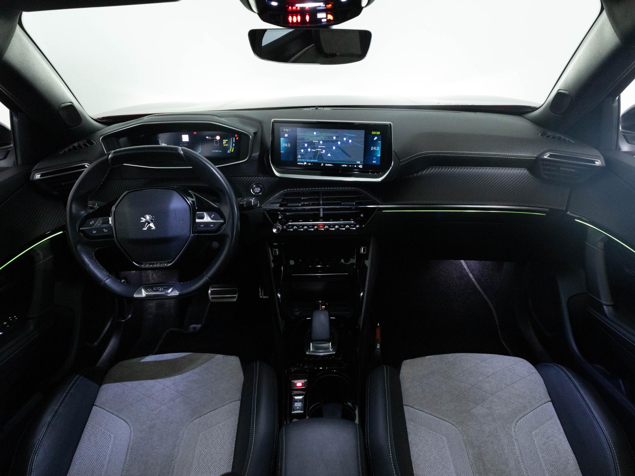 Peugeot e-2008 EV GT 50 kWh 136 PK - Afbeelding 5