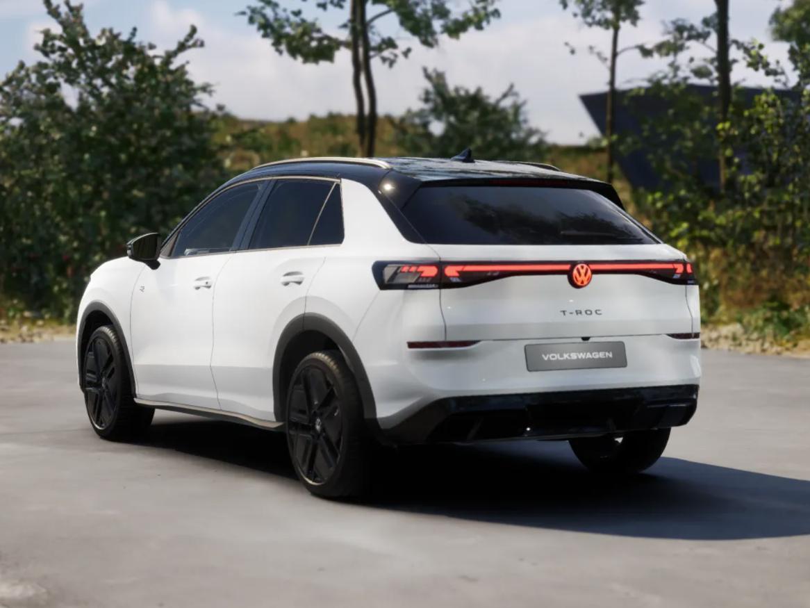 Volkswagen T-Roc R-Line First Edition 1.5 eTSI 110 kW / 150 PK SUV  - Afbeelding 3