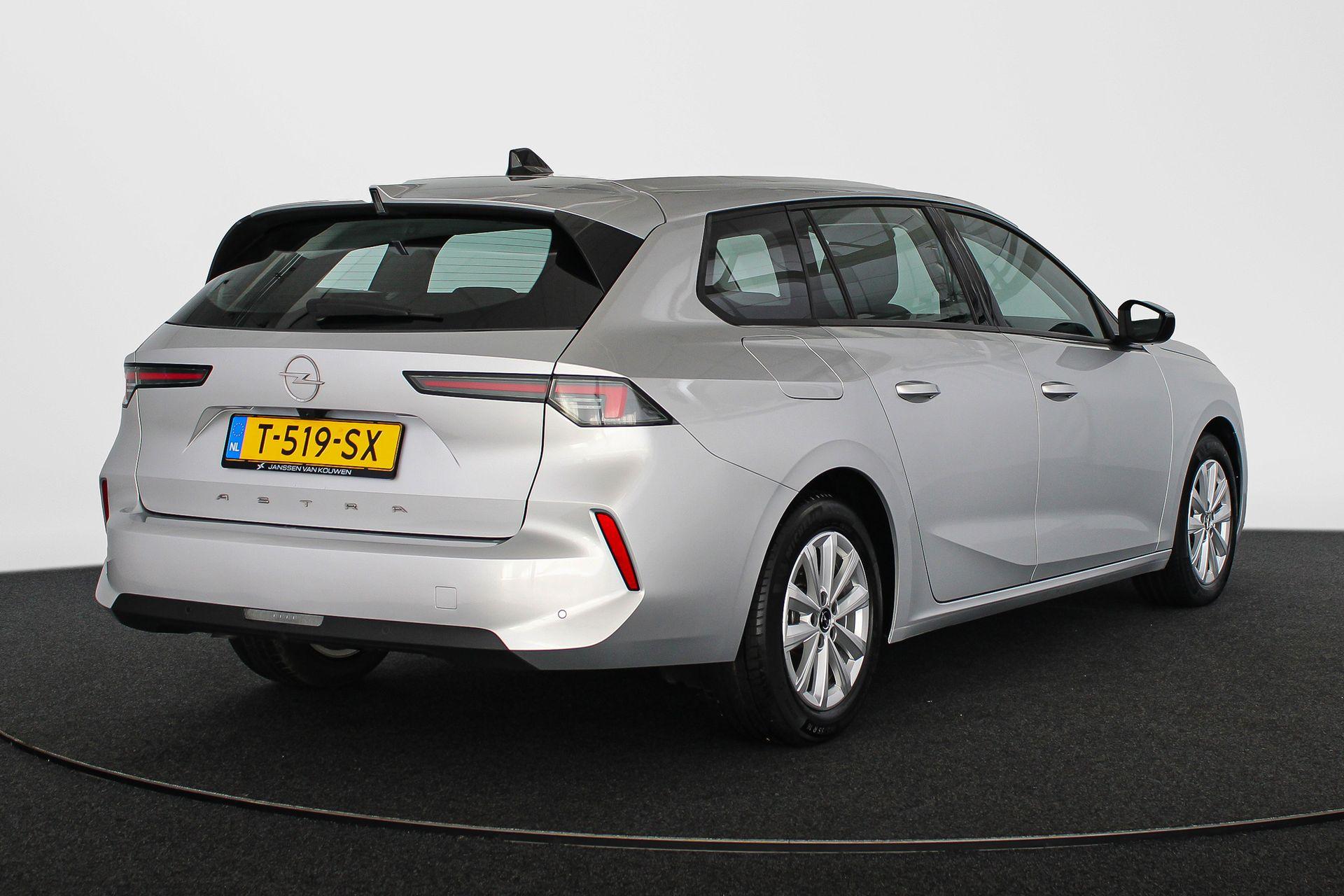 Opel Astra Sports Tourer 1.2 Edition - Afbeelding 3