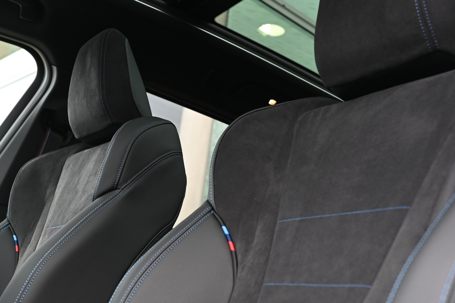 BMW X1 sDrive20i M Sport Automaat - Afbeelding 3