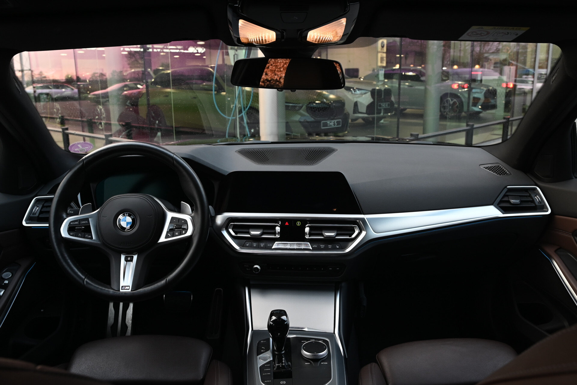 BMW 3 Serie 320e High Executive M Sport Automaat - Afbeelding 3