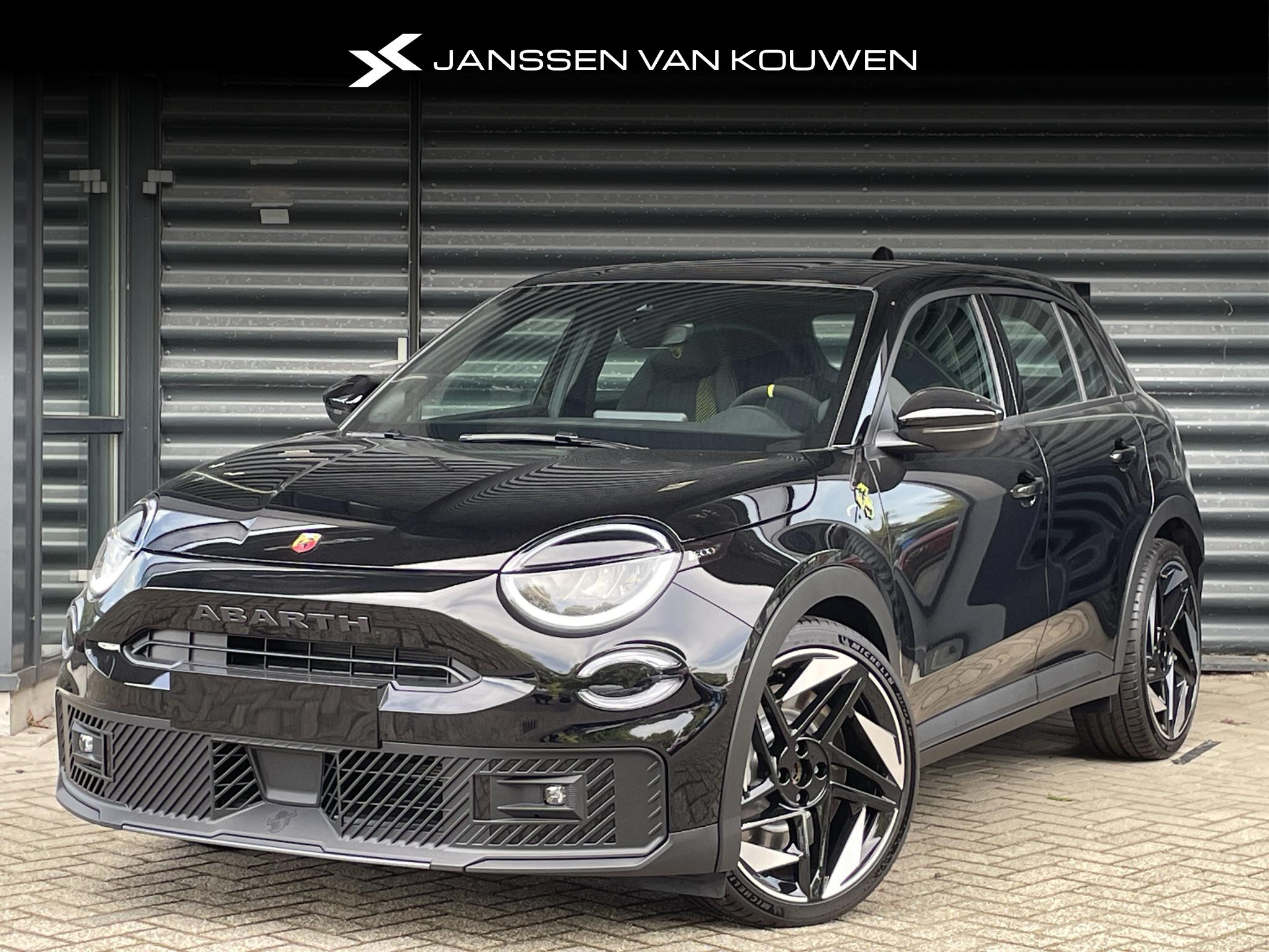 Abarth 600e Abarth Turismo 54 kWh