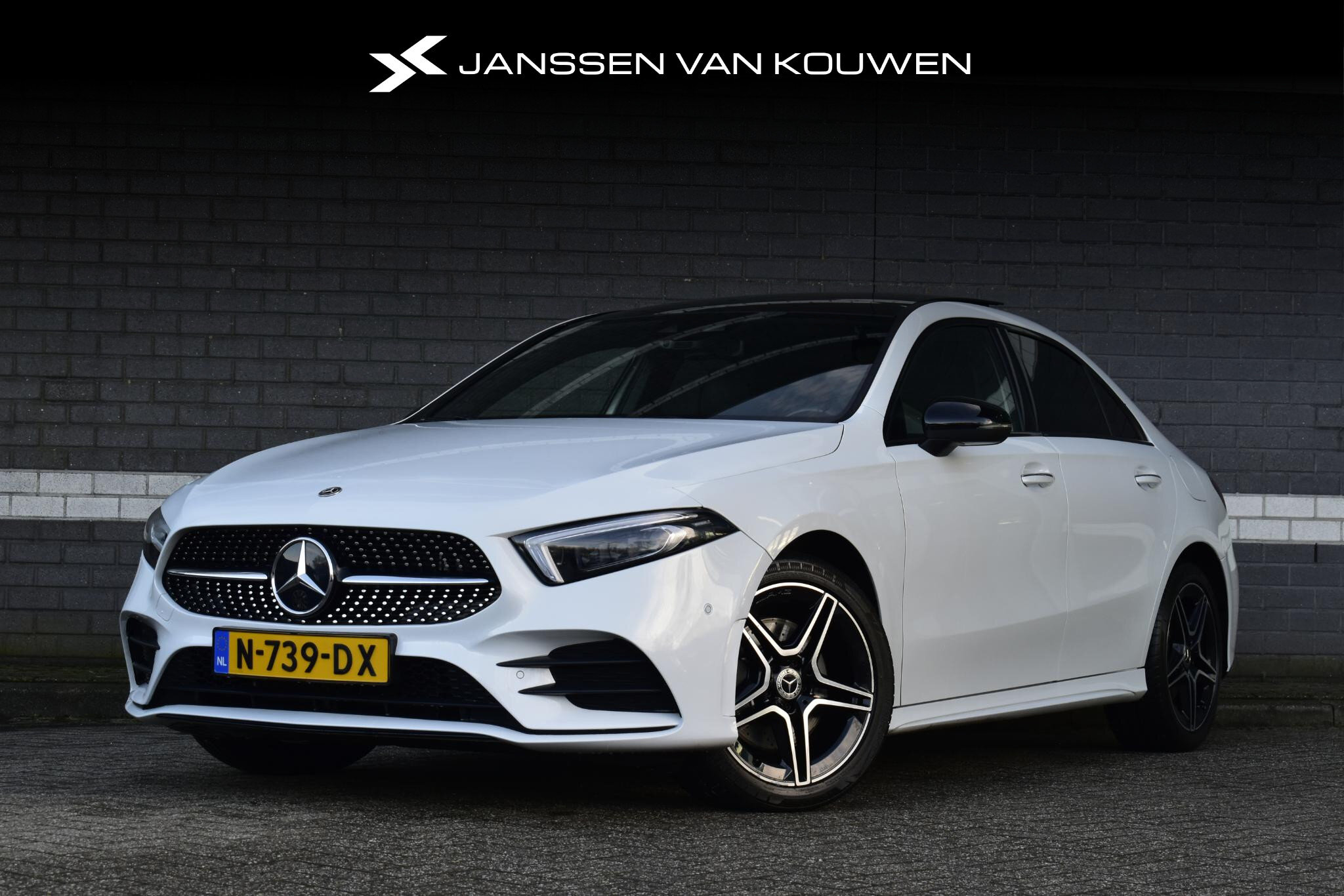 Mercedes-Benz A-Klasse 250 e Business Solution AMG Limited