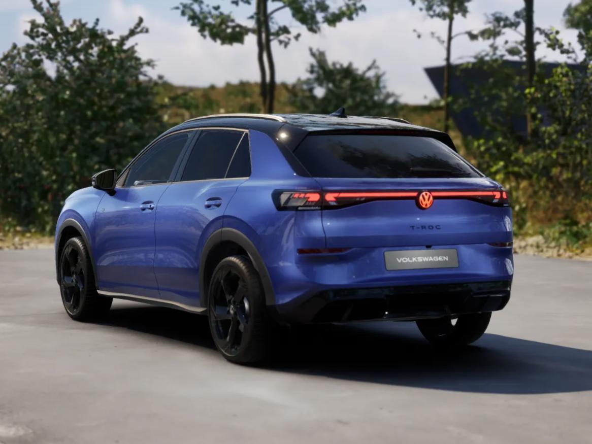 Volkswagen T-Roc R-Line First Edition 1.5 eTSI 110 kW / 150 PK SUV  - Afbeelding 3