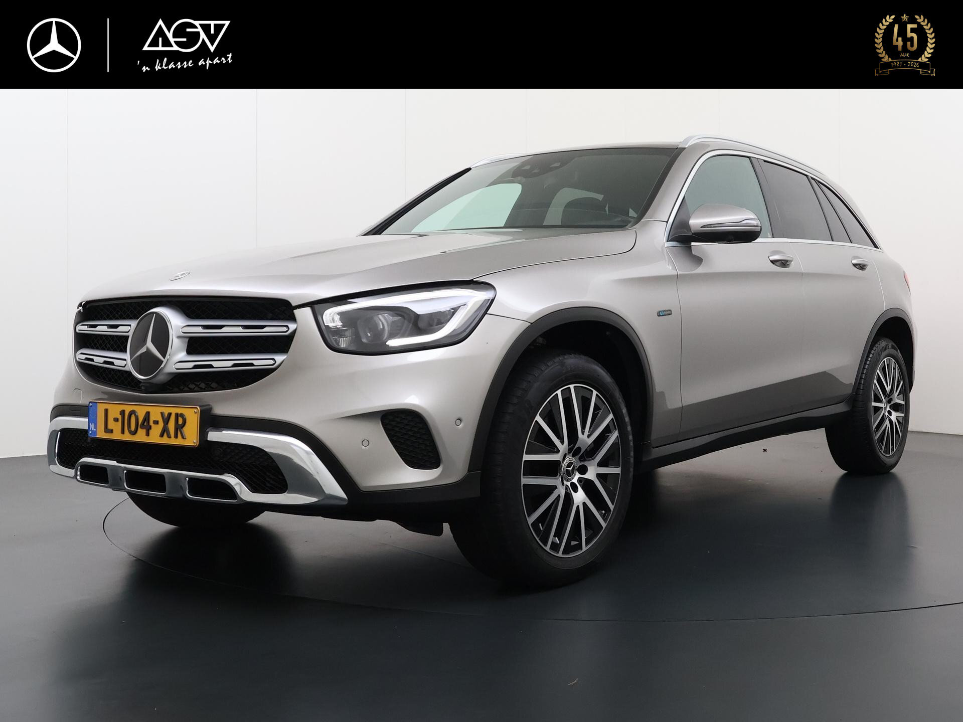 Mercedes-Benz GLC 300e 4MATIC Luxury Business Solution