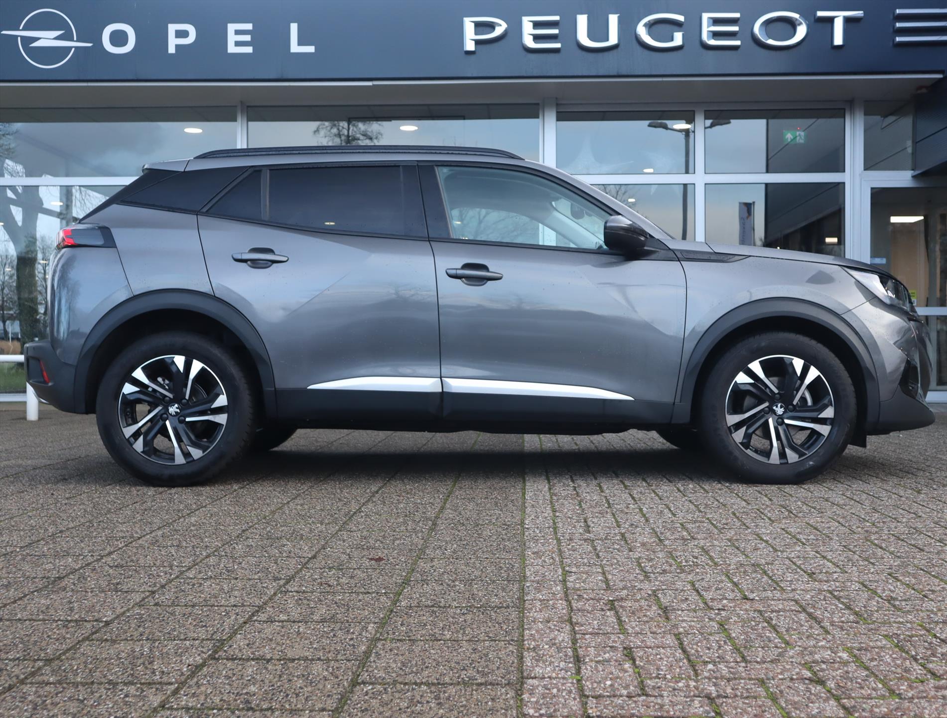 Peugeot 2008 SUV Allure Pack PureTech 130pk H6, Rijklaarprijs, Navigatie Camera Keyless Entry & Start - Afbeelding 3