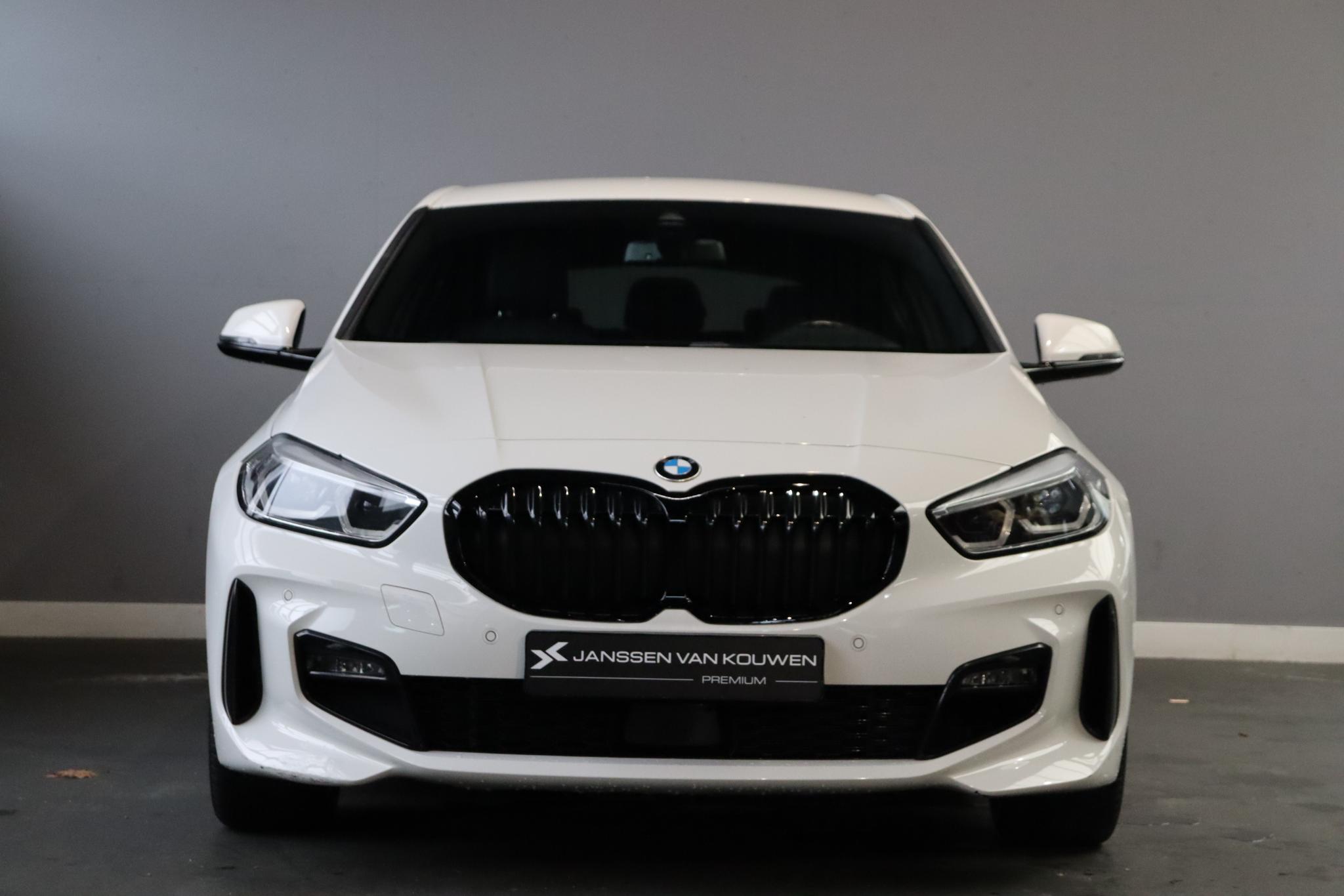 BMW 1 Serie 118i High Executive - Afbeelding 2