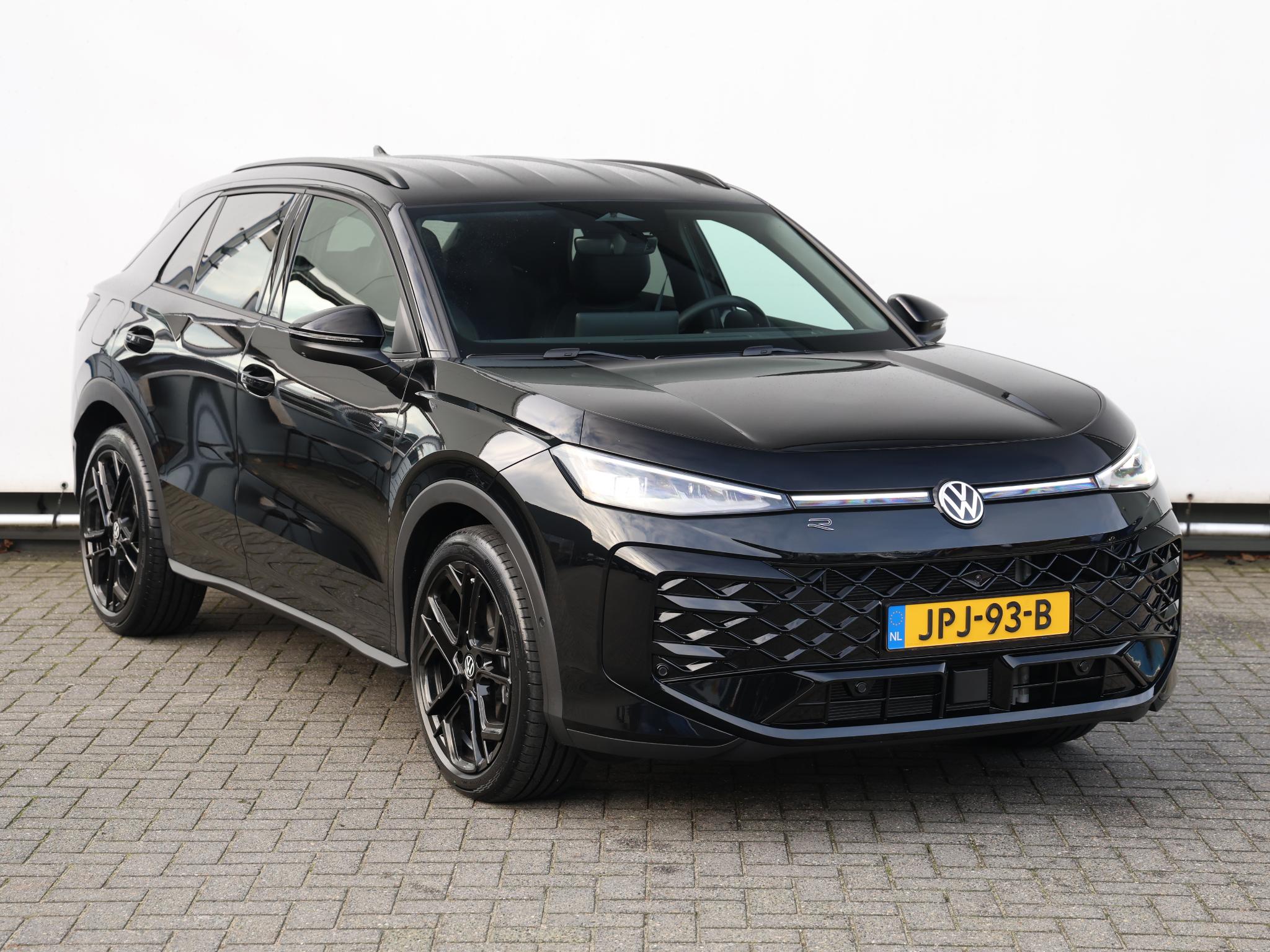 Volkswagen T-Roc 1.5 eTsi R-Line First Edition - Afbeelding 3