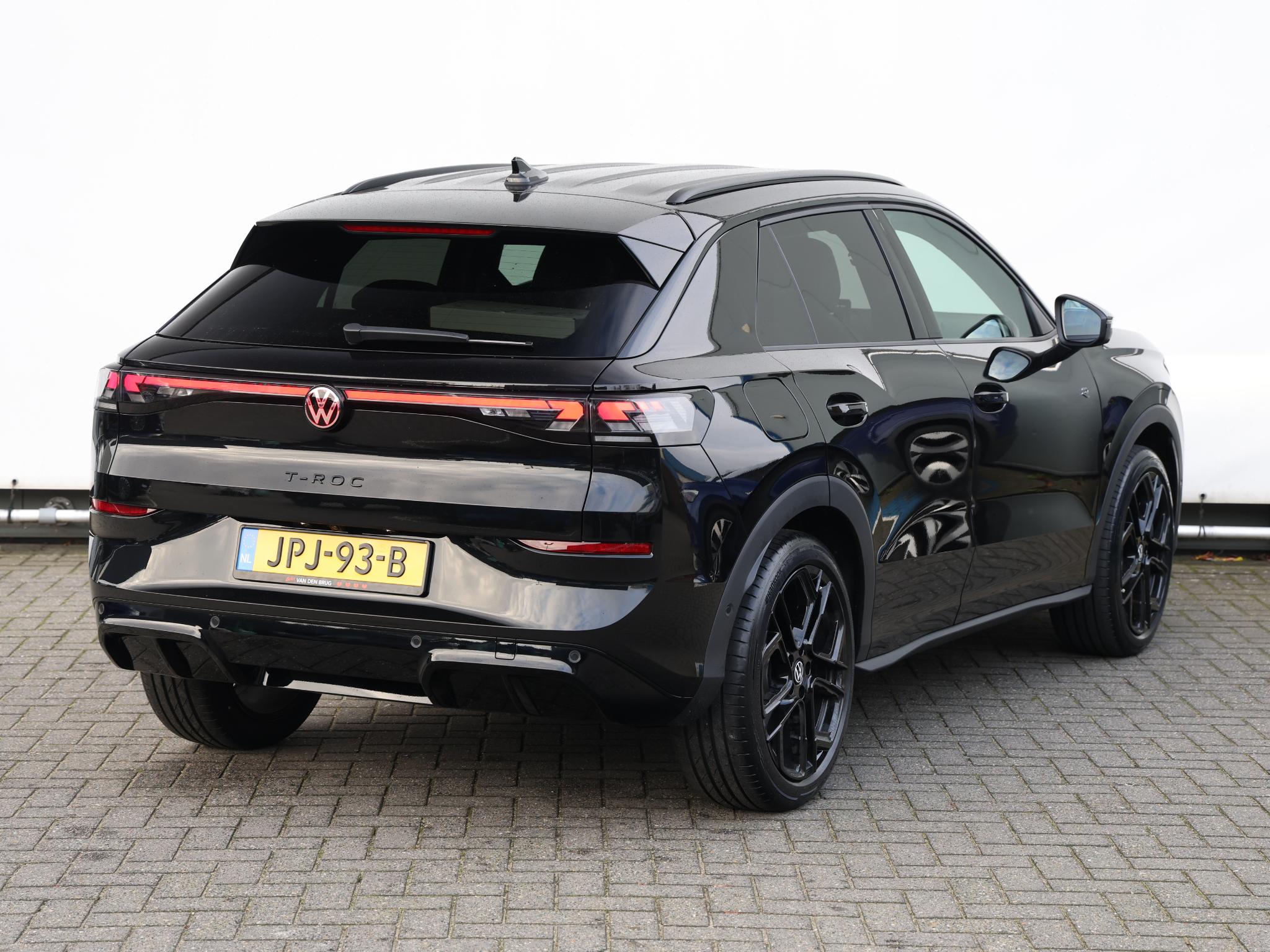 Volkswagen T-Roc 1.5 eTsi R-Line First Edition - Afbeelding 5