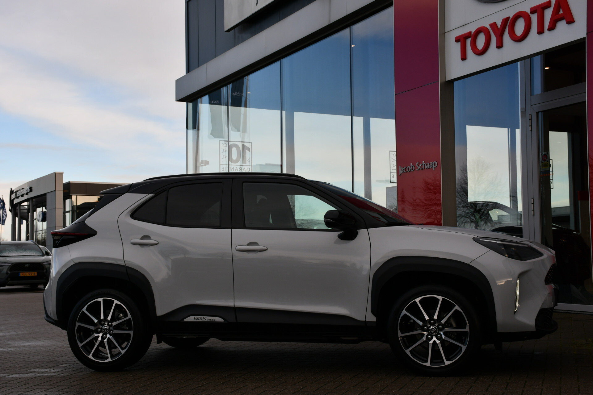 Toyota Yaris Cross 1.5 Hybrid GR Sport Limited Automaat 116pk - Afbeelding 3