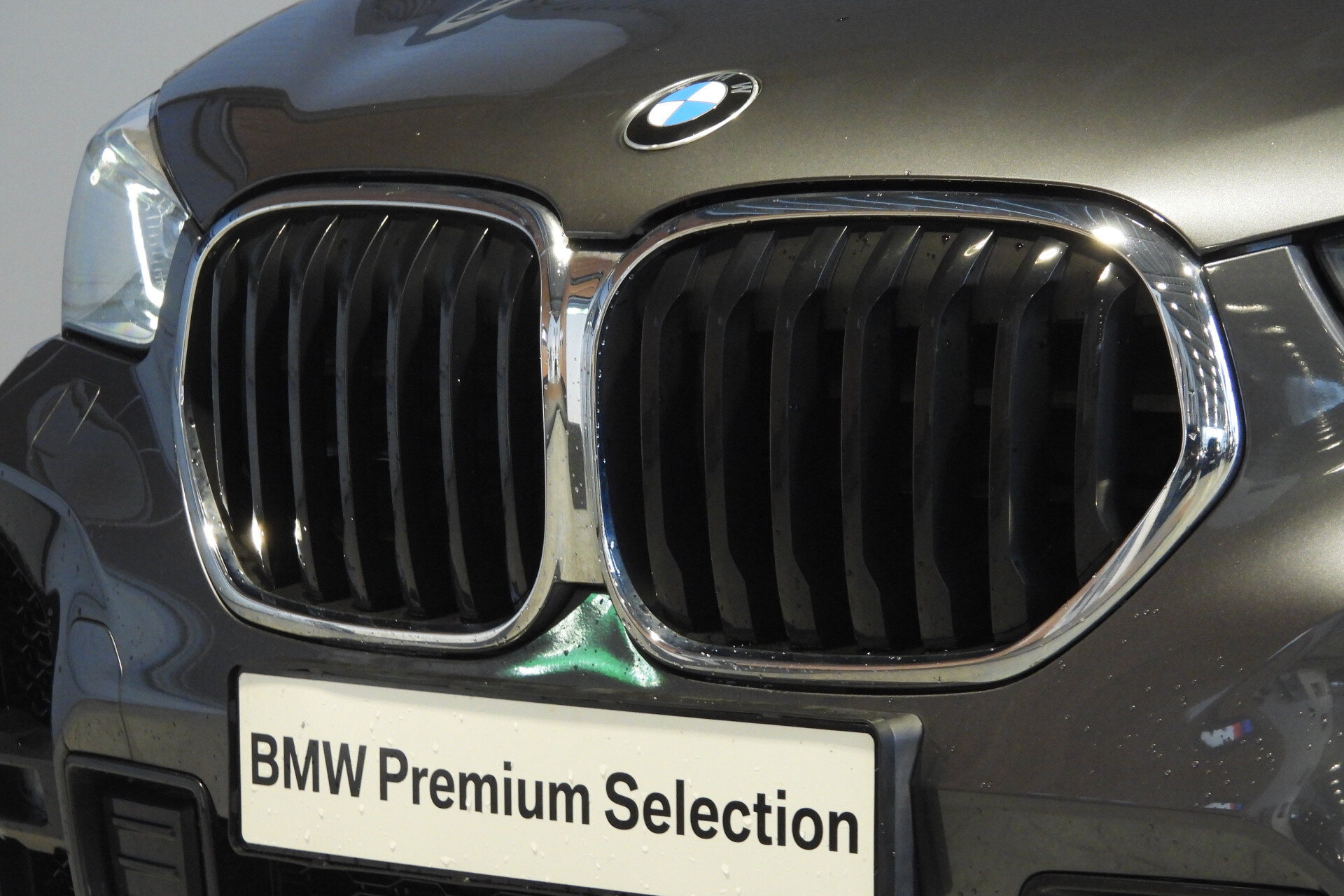 BMW X1 xDrive25e M Sport Automaat - Afbeelding 3