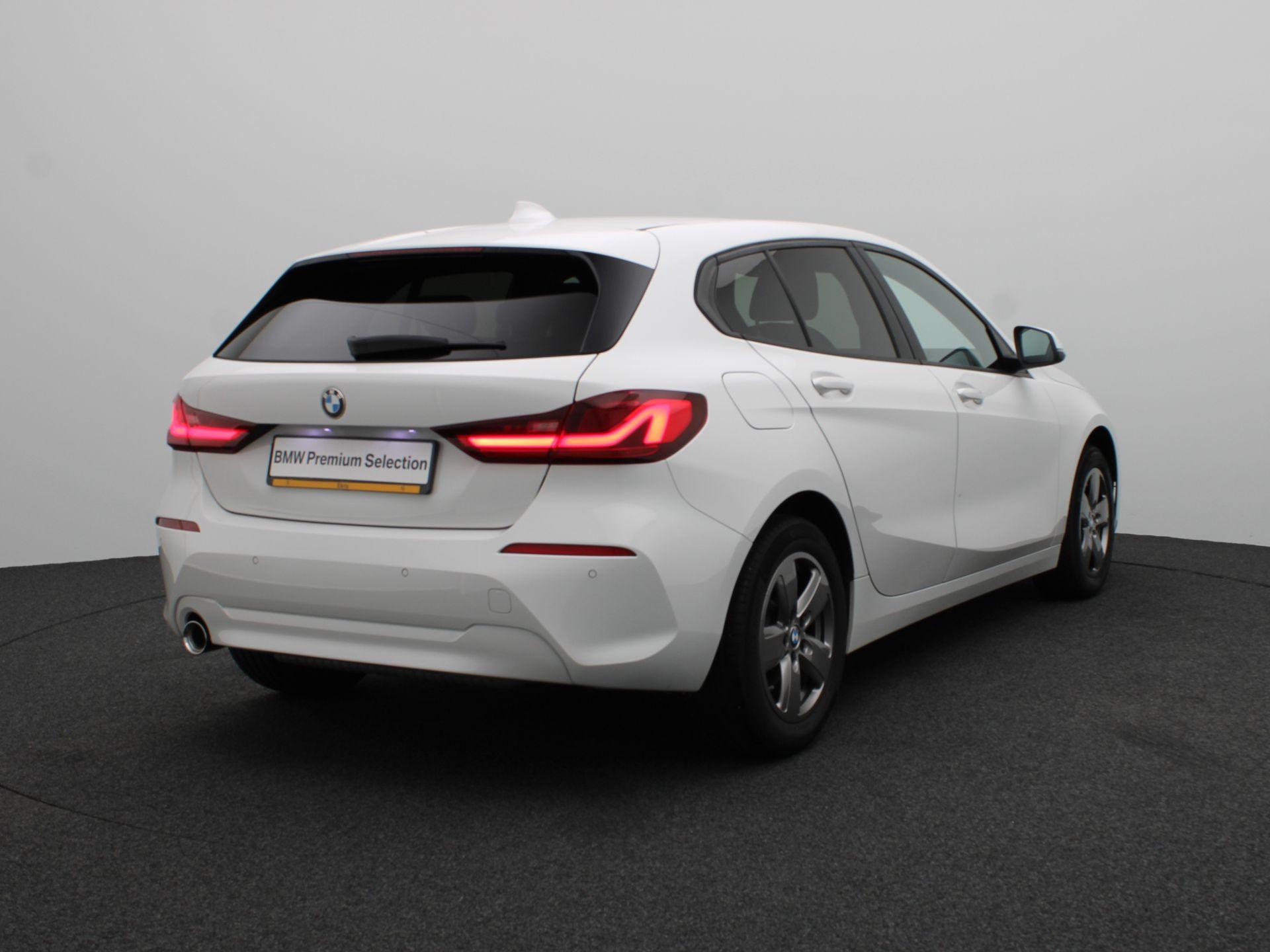 BMW 1 Serie 5-deurs 118i - Afbeelding 2