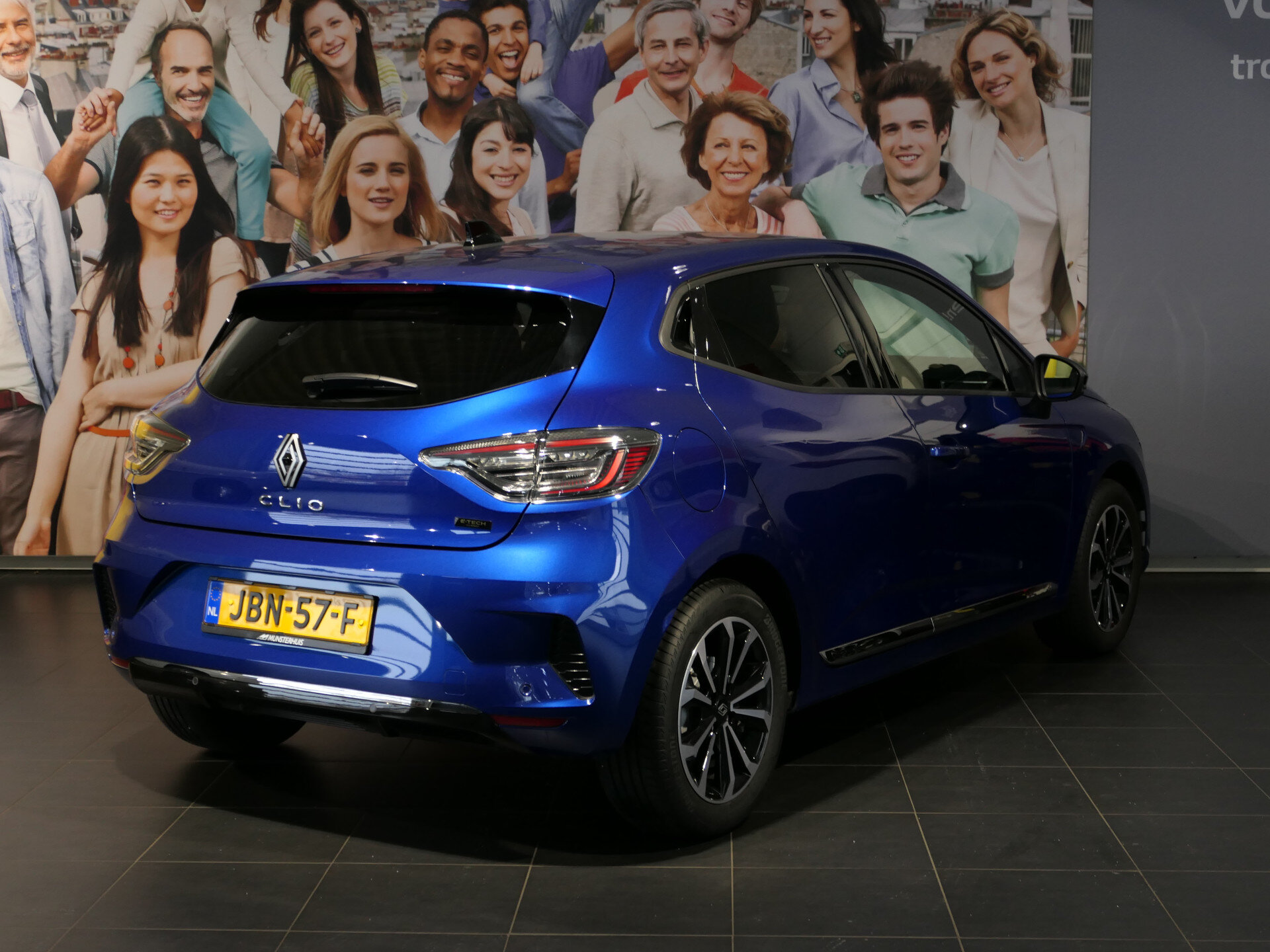 Renault Clio 1.6 E-Tech Full Hybrid 145 techno - Occasion Lease vanaf €429 p/m - - Afbeelding 3