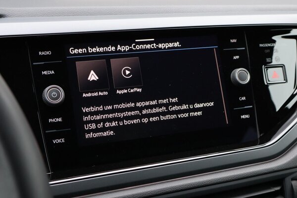 Apple Carplay/Android Auto