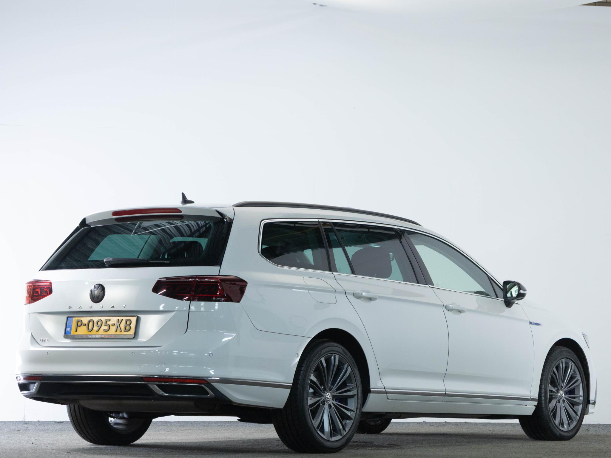 Volkswagen Passat Variant GTE 1.4 TSI 218 PK DSG Business - Afbeelding 2