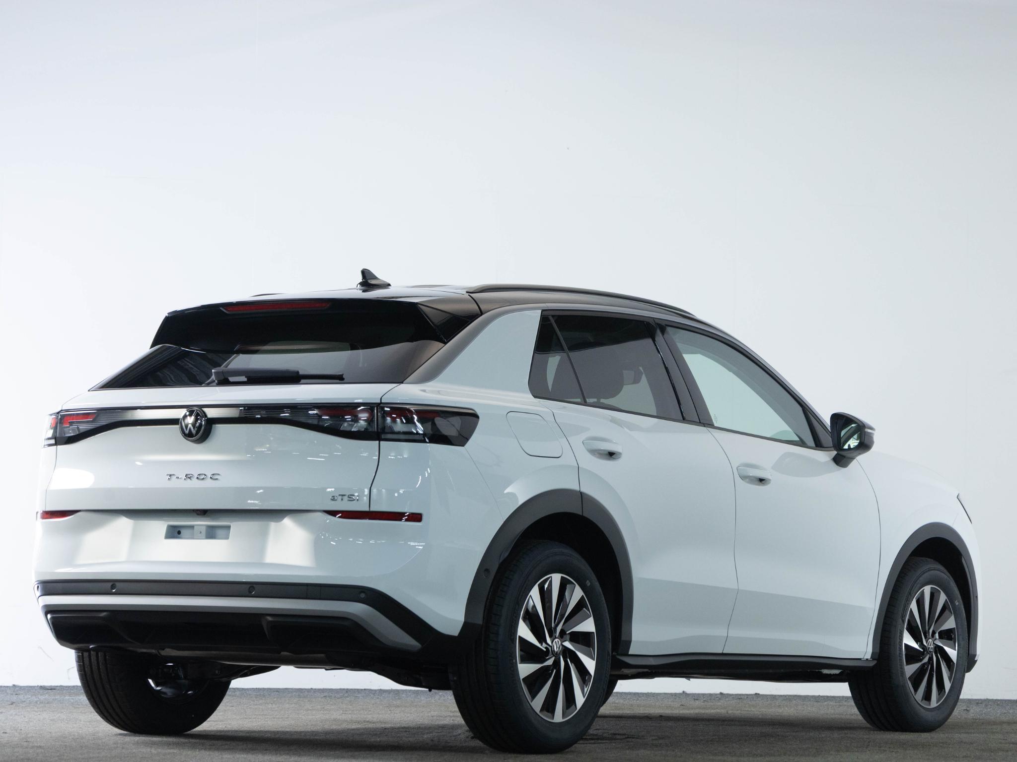 Volkswagen T-Roc Life First Edition 1.5 eTSI 116 PK - Afbeelding 2