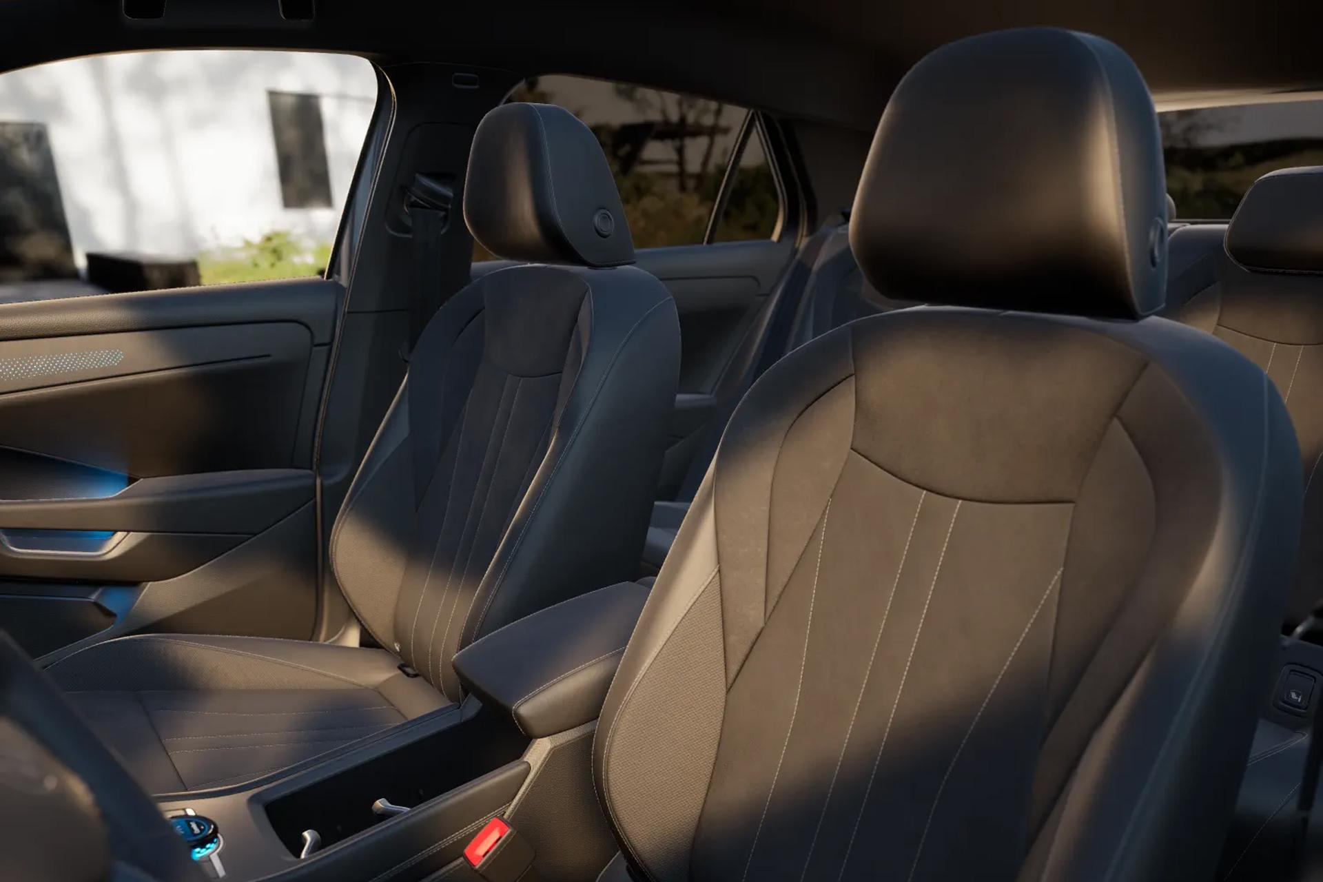 Volkswagen T-Roc 1.5 eTsi 116pk DSG Style First Edition - Afbeelding 4