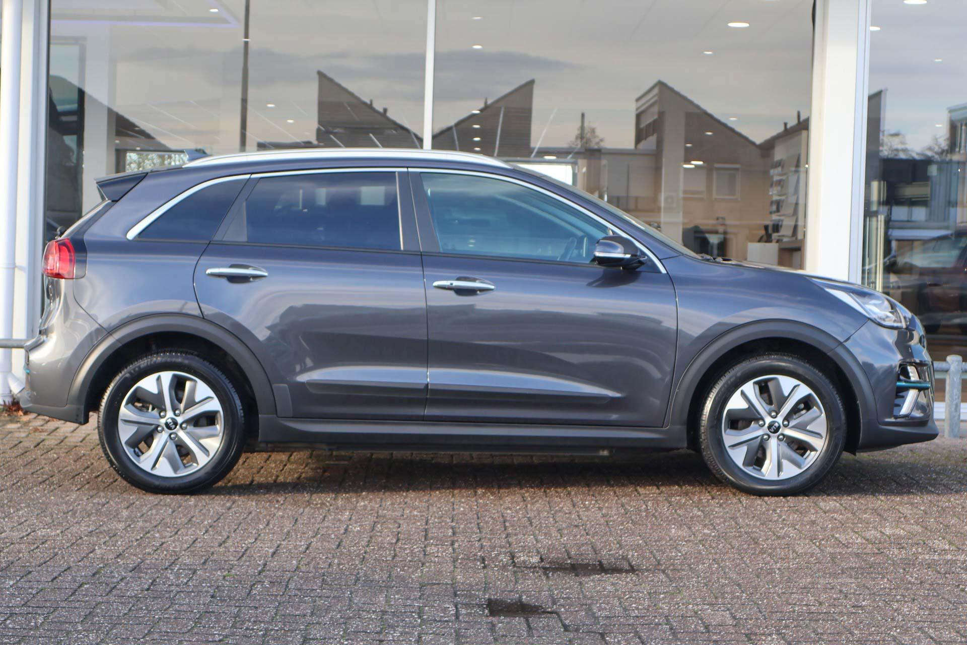 Kia e-Niro 204pk ExecutiveLine 64 kWh - Afbeelding 3