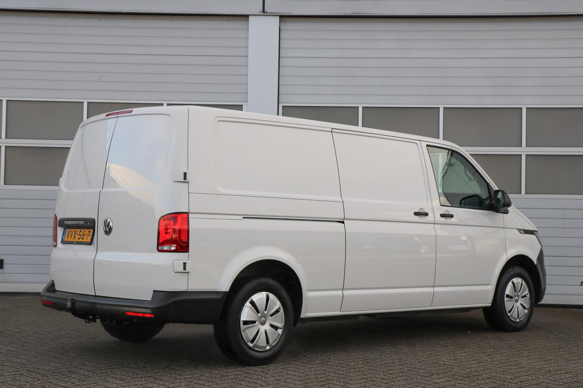 Volkswagen Transporter 2.0 TDI 110pk L2H1 28 Comfortline - Afbeelding 2