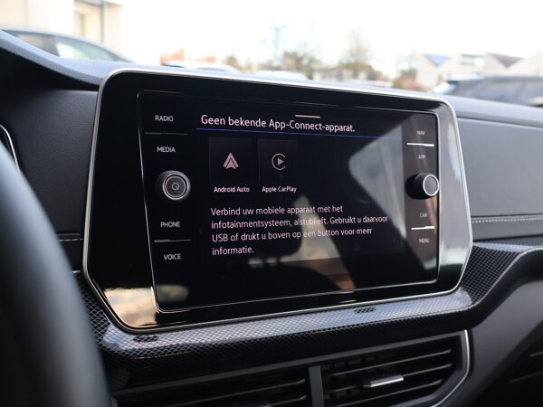 Apple Carplay/Android Auto