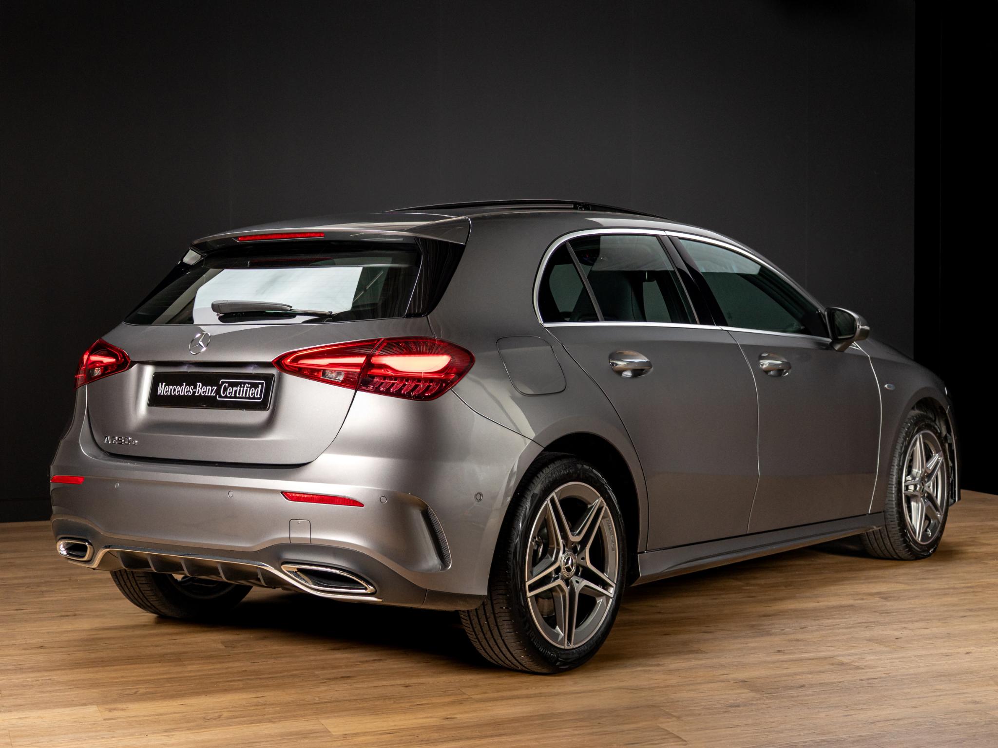 Mercedes-Benz A-Klasse Hatchback 250 e AMG Line - Afbeelding 2