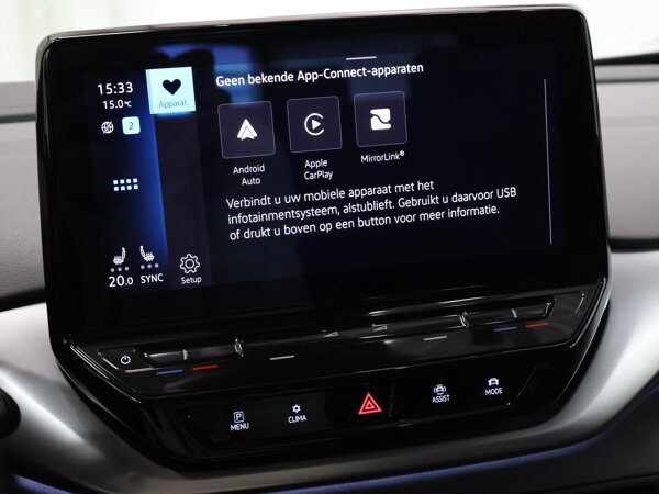 Apple Carplay/Android Auto Apple Carplay/Android Auto