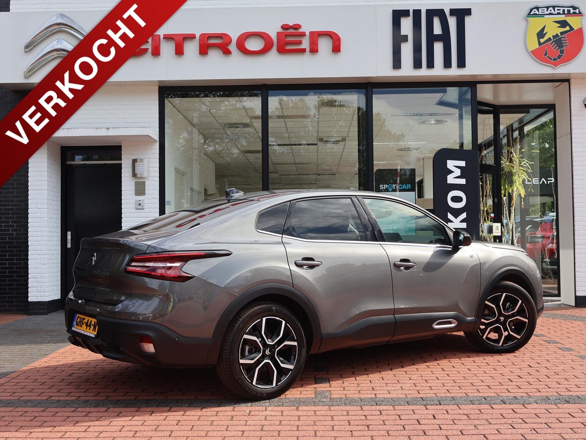 Citroën Ë-C4 X EV 54kWh 156PK Automaat Max, Rijklaarprijs | Schuif-kanteldak | Leder | 360 Camera | Navigatie | DAB+