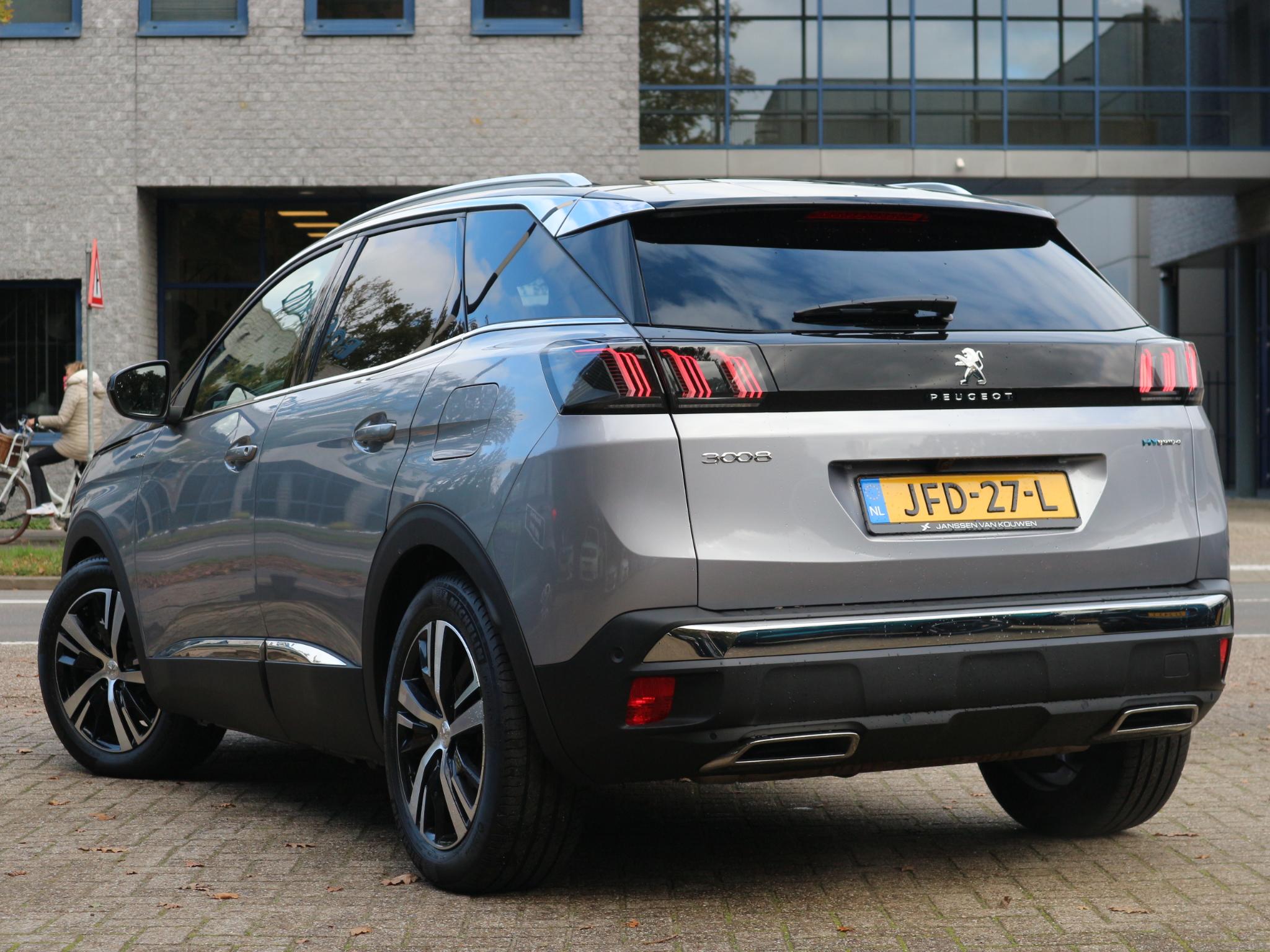 Peugeot 3008 1.6 HYbrid4 300 GT - Afbeelding 3
