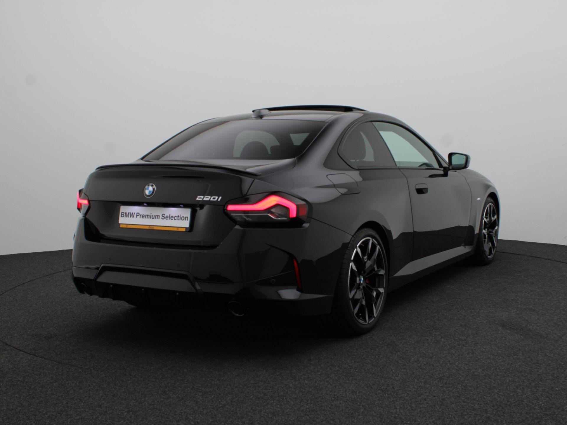 BMW 2 Serie Coupé 220i - Afbeelding 2