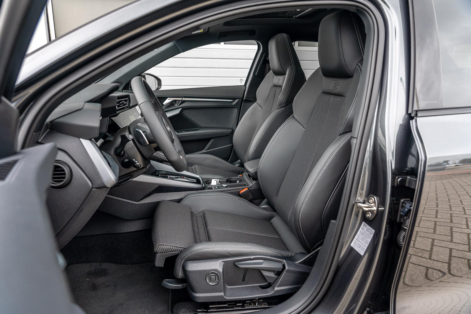 Audi A3 Sportback 45 TFSIe 272pk PHEV S-Line Edition Competition - Afbeelding 4