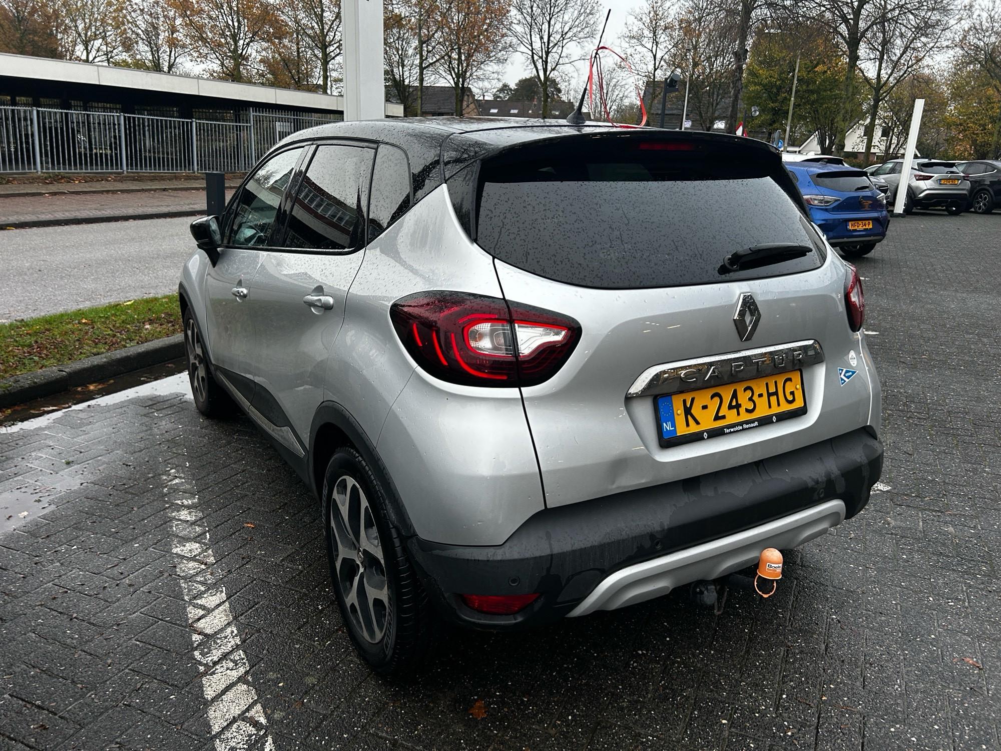 Renault Captur TCe 150 EDC Intens - Afbeelding 3