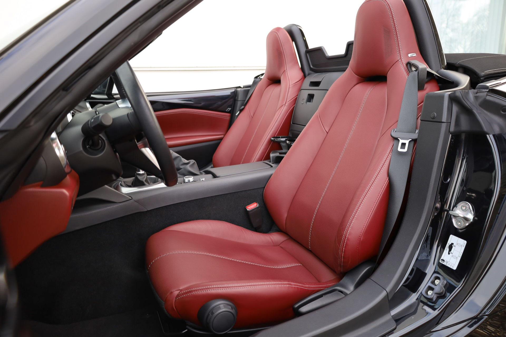 Mazda MX-5 1.5 SkyActiv-G 132pk Signature - Afbeelding 4