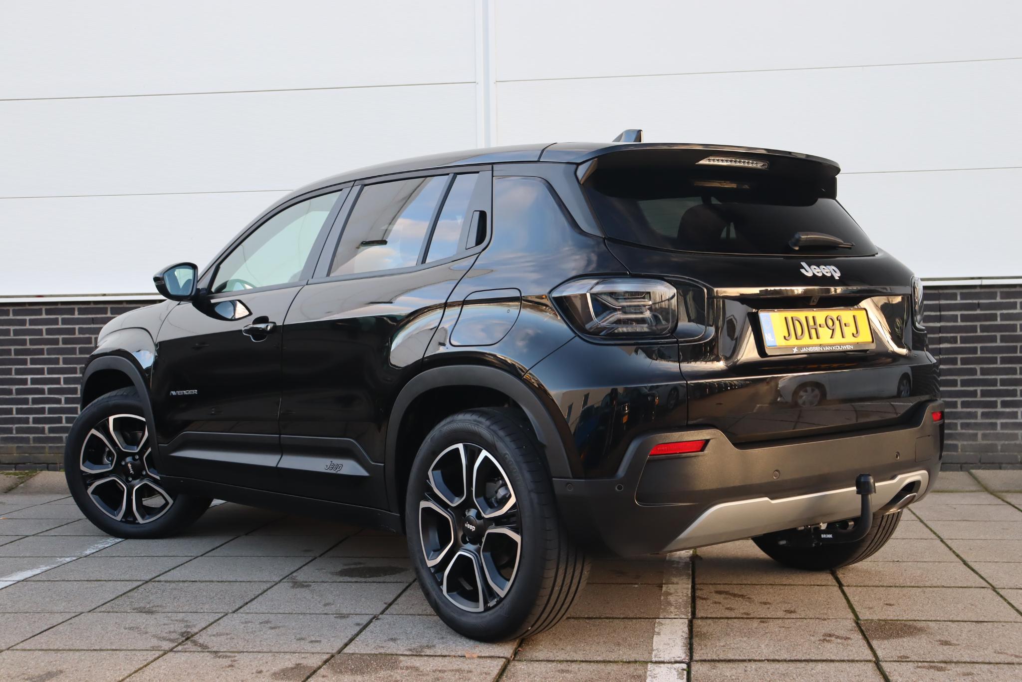 Jeep Avenger 1.2 e-Hybrid Summit - Afbeelding 4