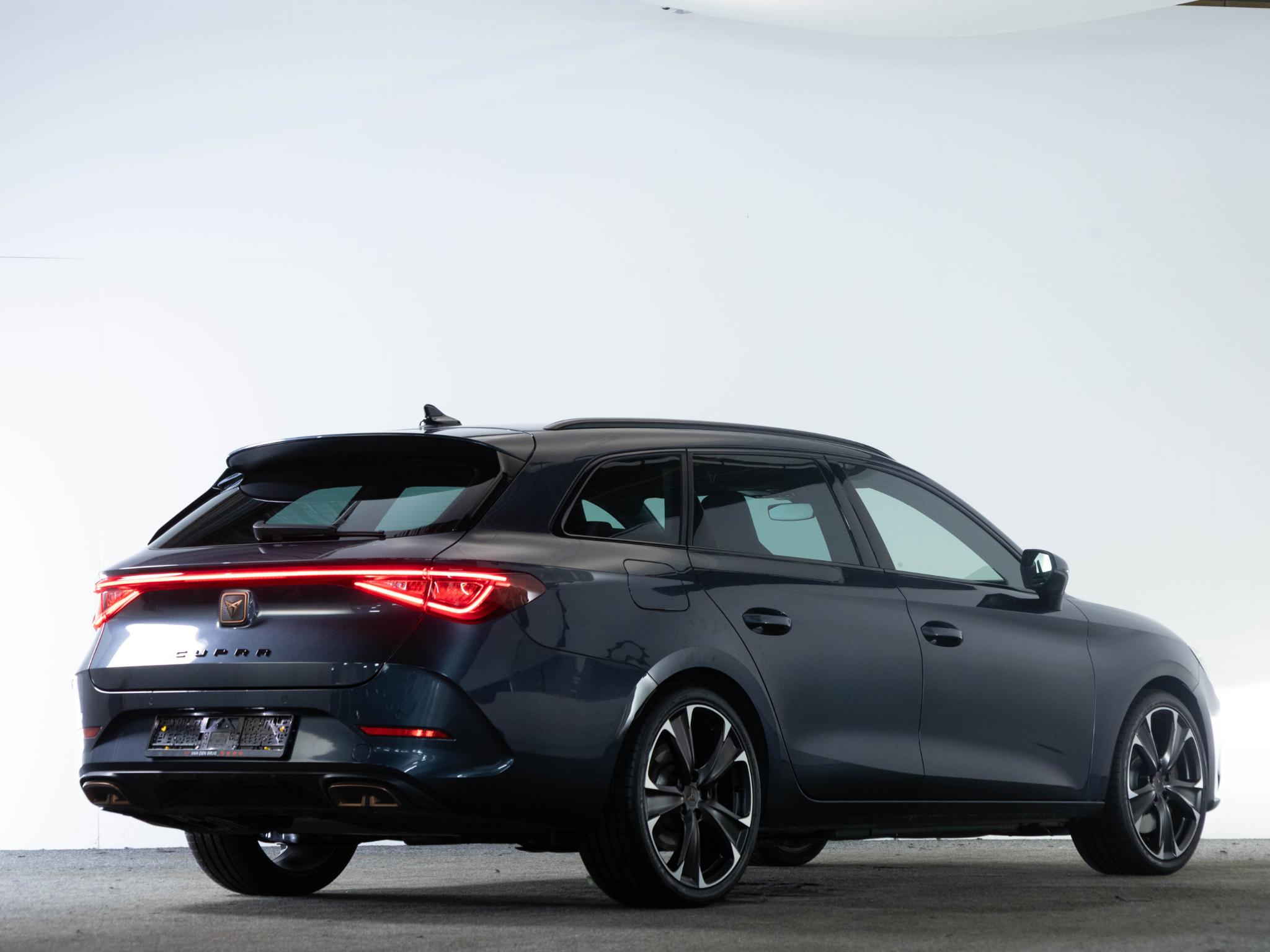 CUPRA Leon Sportstourer 1.4 e-Hybrid VZ 245pk - Afbeelding 2