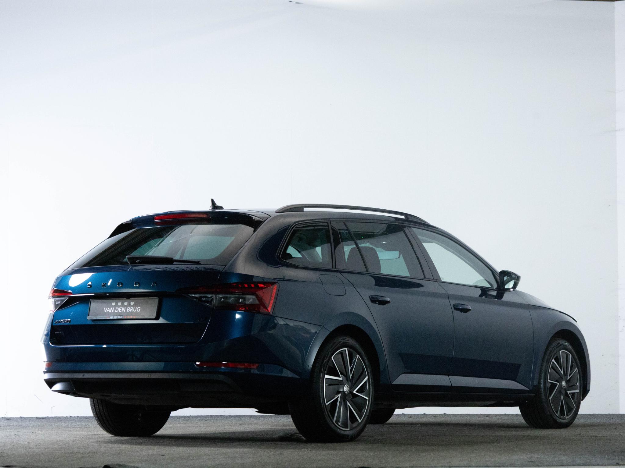 Škoda Superb 1.4 TSI 218pk iV Business Edition Plus - Afbeelding 2