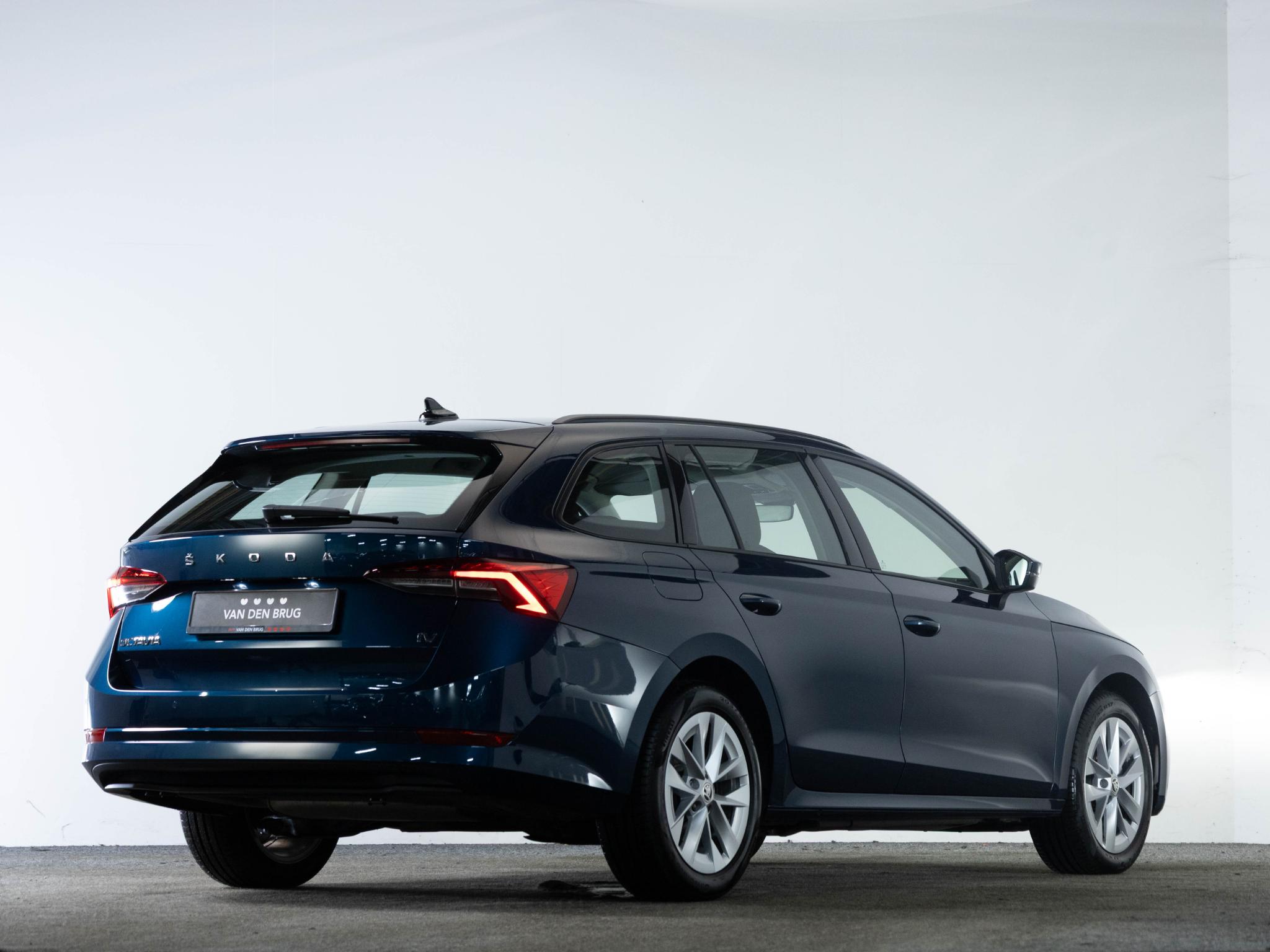 Škoda Octavia Combi 1.4 TSI iV 204pk PHEV Business Edition - Afbeelding 2