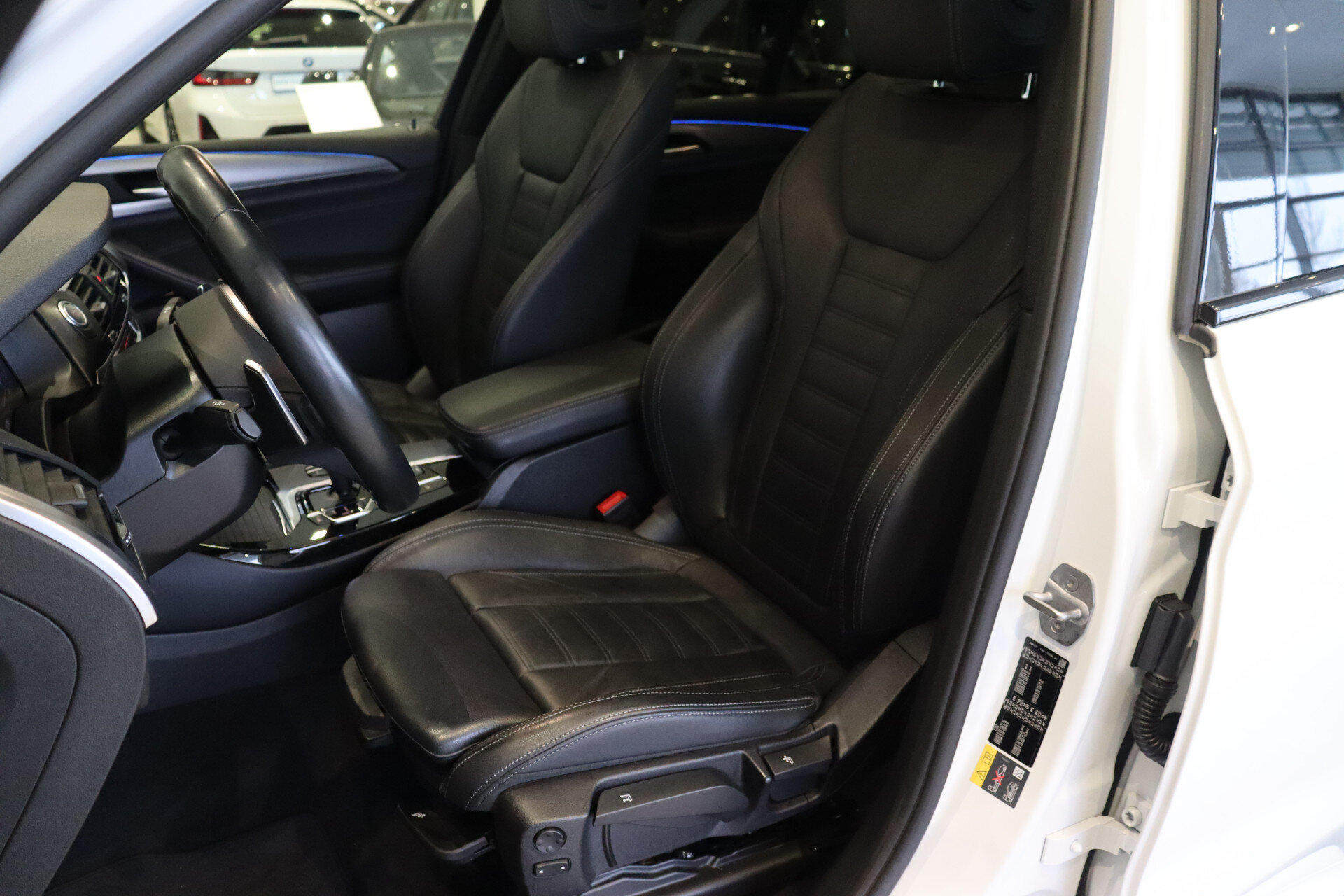 BMW X3 xDrive30e High Executive M Sport Automaat - Afbeelding 4