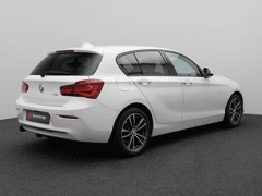 BMW 1-serie 118i Executive 136PK Aut8 - Afbeelding 4