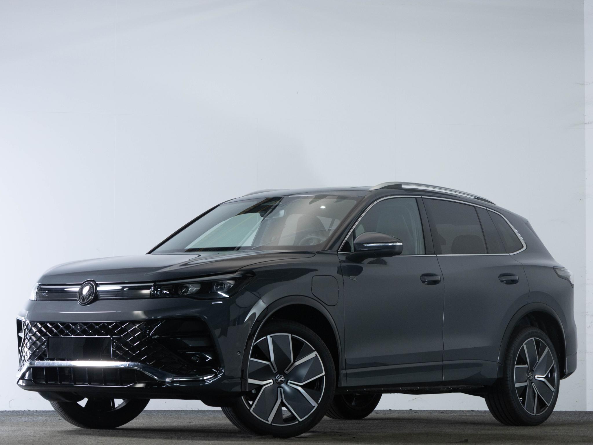 Volkswagen Tiguan R-Line-Edition 1.5 eHybrid 204 pk