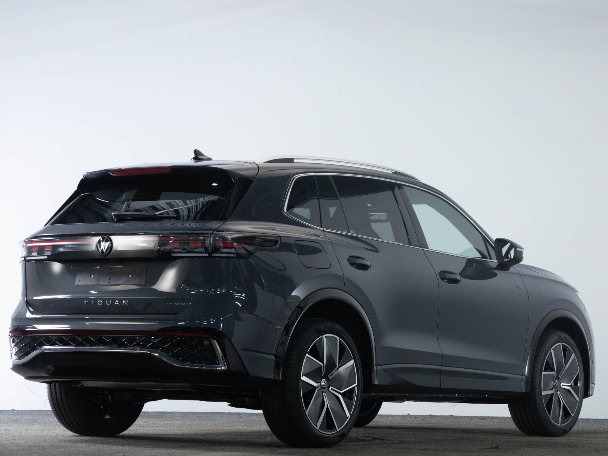 Volkswagen Tiguan R-Line-Edition 1.5 eHybrid 204 pk - Afbeelding 2